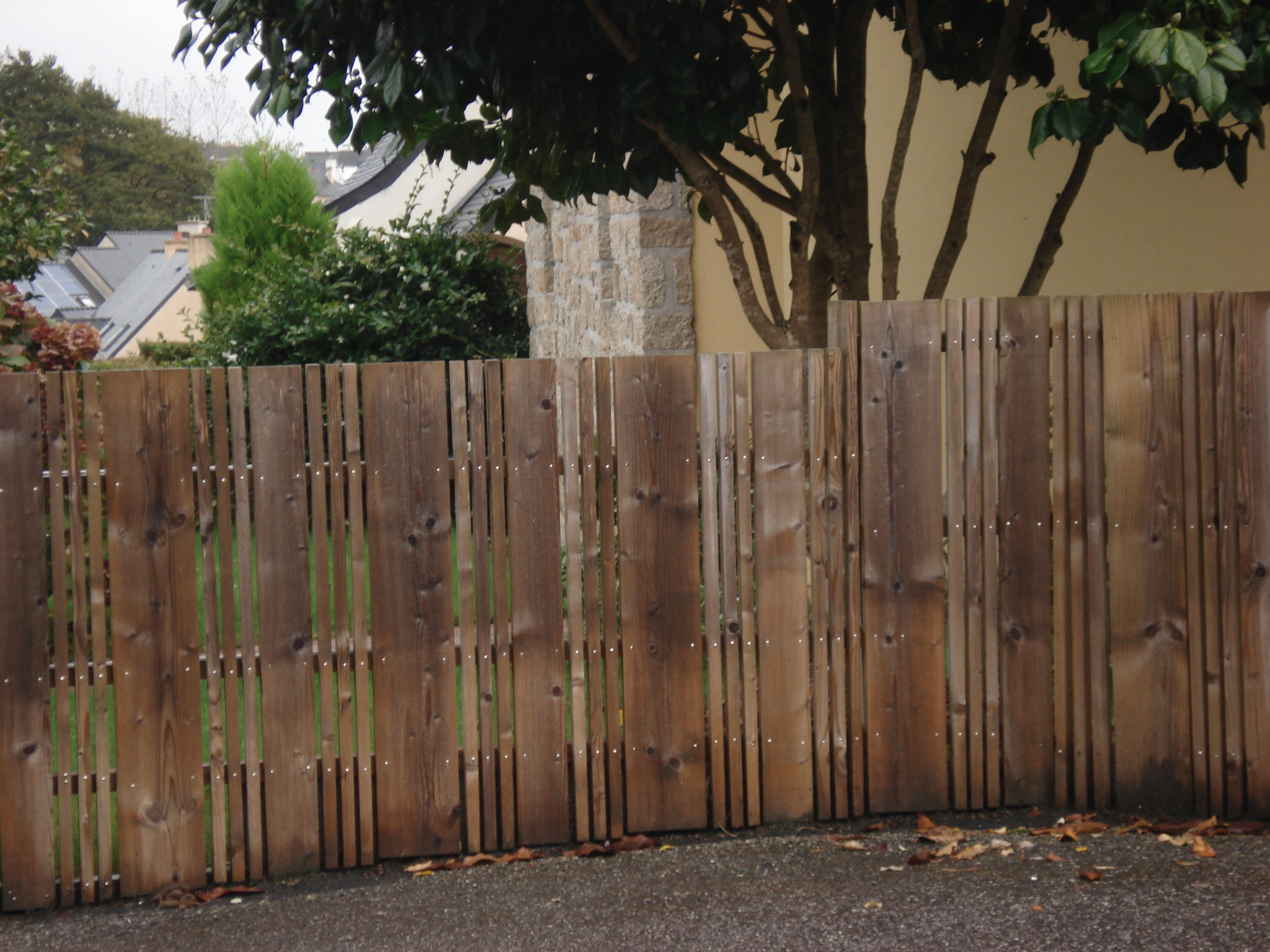 Des idées de clôture bois j'étudis et vous fait un devis sur les communes de vannes séné saint-avé noyalo theix saint-nolff meucon plescop grand-champ loqueltas plumergat brech pluneret locmariaquer la trinité-sur-mer carnac plouharnel erdeven ploemel tréffléan monterblanc îles-d'arz le hézo elven bono arradon étel erdeven kervigniac