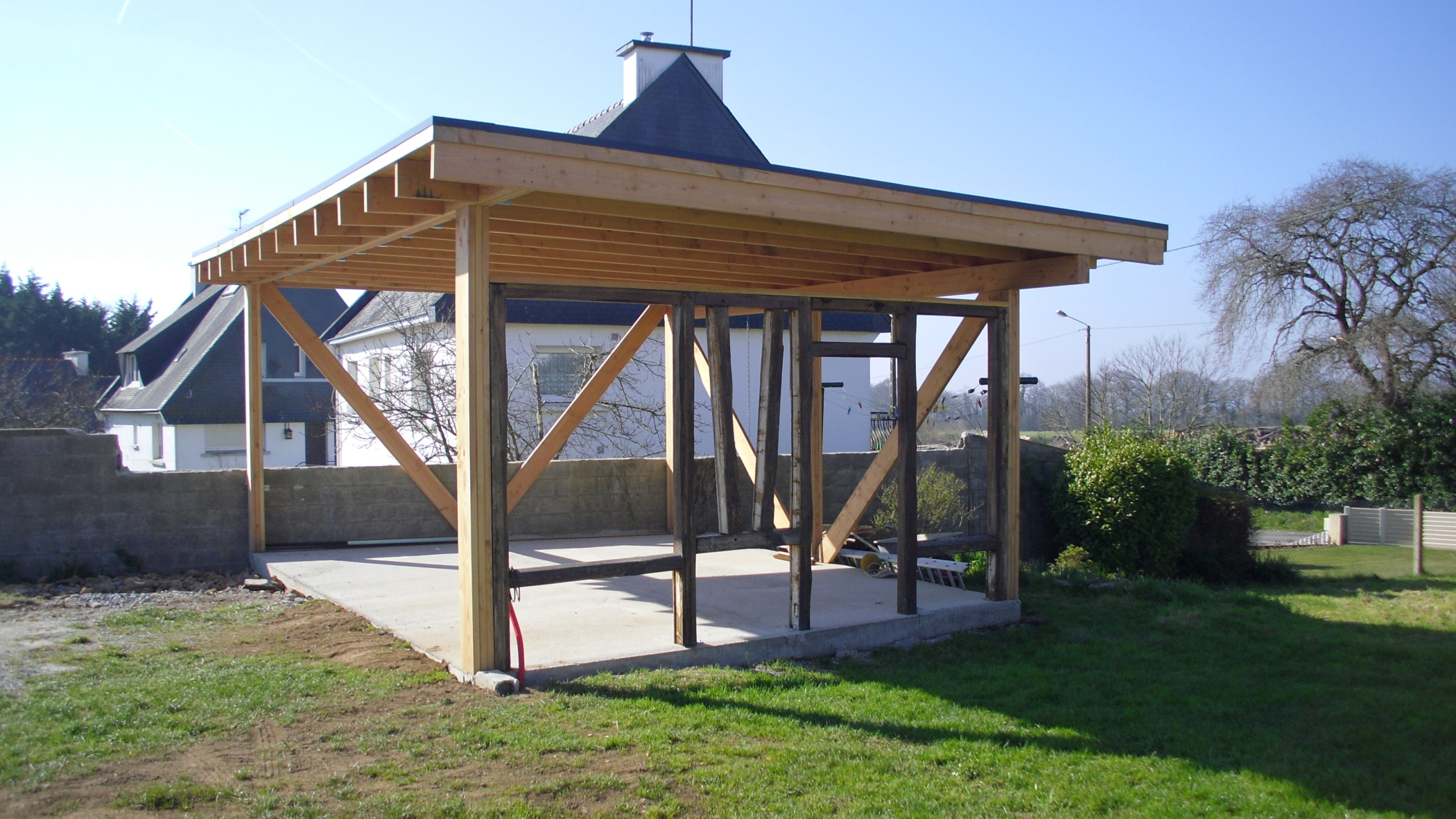 Des idées d' abris bois j'étudis et vous fait un devis sur les communes de vannes séné saint-avé noyalo theix saint-nolff meucon plescop grand-champ loqueltas plumergat brech pluneret locmariaquer la trinité-sur-mer carnac plouharnel erdeven ploemel tréffléan monterblanc îles-d'arz le hézo elven bono arradon étel erdeven kervigniac